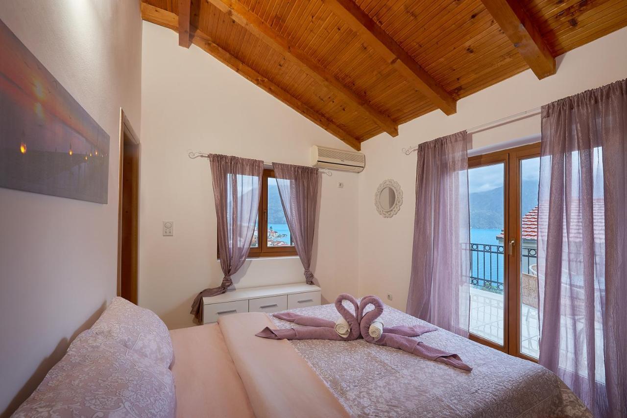 Apartman Kati Prcanj Bagian luar foto